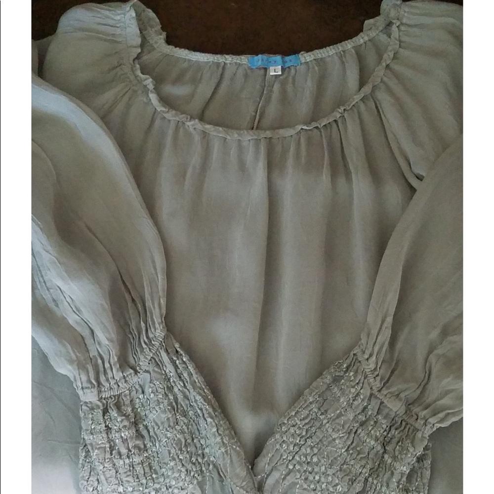 JOHNNY WAS grey blouse